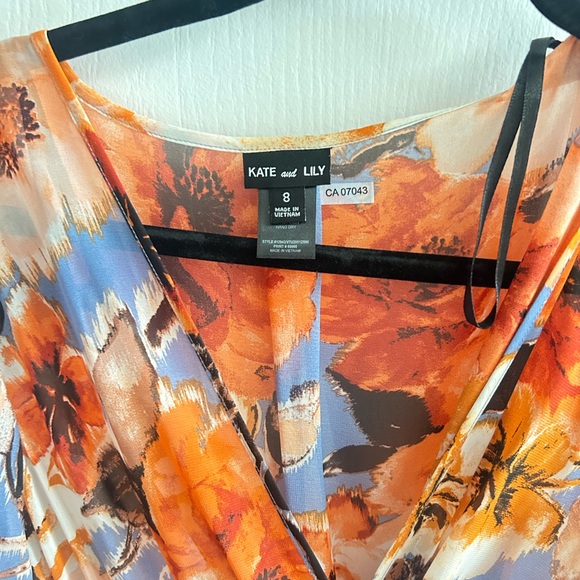 Floral summer dress only worn a few times in amazing condition - Picture 3 of 3